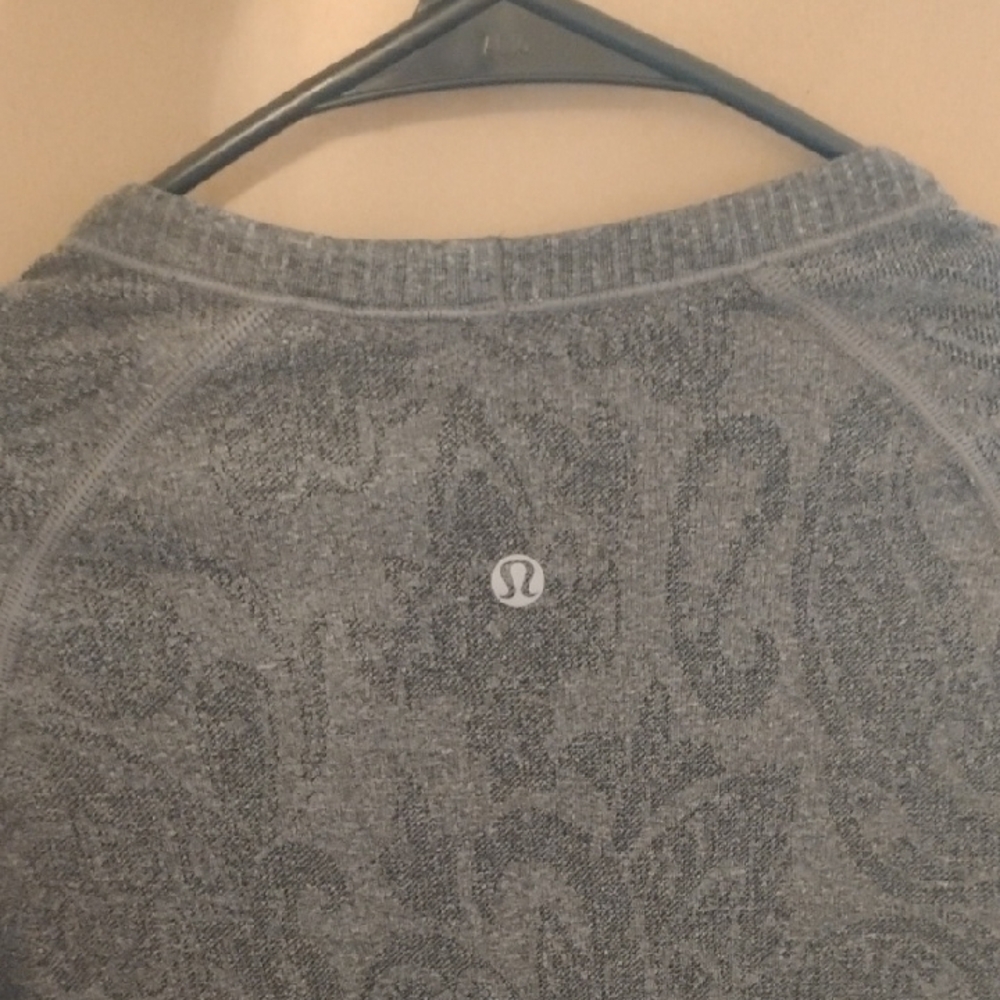 Lululemon Swiftly Tech Gray Patterned - image 2
